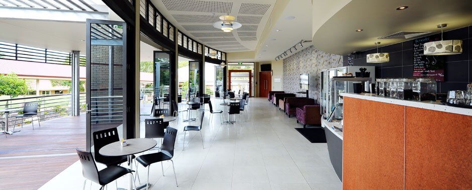 Bi-Fold Doors 5
